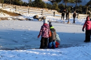 Almadvent auf der Stöttlalm – Mit Engeln, Tuifln und der Bläsergruppe Galtür Syndikat