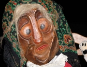 Auftakt der Mieminger Fasnacht – Stöttlhex übernimmt Gemeinde-Schlüssel