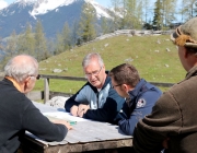 Ortstermin Seeben Alm – Gebaut werden Steinschlagschutz und Gastankanlage