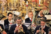 Cäcilia-Messe und Cäcilienfeier der Musikkapelle Mieming – Florian Schöpf zum Ehrenmitglied ernannt