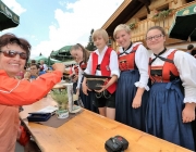 „Dorffest“ auf der Mieminger Hochfeldern Alm