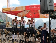 „Dorffest“ auf der Mieminger Hochfeldern Alm