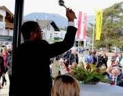 Eröffnungsfest der neuen Raiffeisenbank