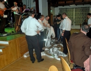 Feuerwehrball 2013 – „Schätzspiel Schlauchaufrollen…“