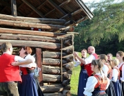 Foto-Termin Trachtenverein Edelweiss – Ausrichter des heurigen Kathreintanzes
