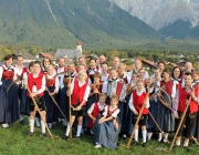 Foto-Termin Trachtenverein Edelweiss – Ausrichter des heurigen Kathreintanzes