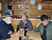 Frühjahrs-Schafbad Fiecht 2013 – „Was danach kommt, ist die Alm“