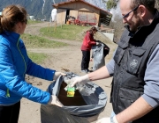 Frühjahrsputz 2015 – Es wurden „auf das Gramm genau 672 kg Müll“ gesammelt