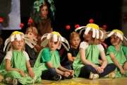 Barwieser Kinder spielten das „Gänseblümchen Fredericke“ – Kleine können riesig sein