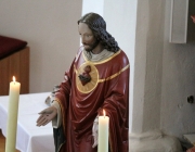 Herz-Jesu-Prozession 2013 – Pfarrfest in der Barwieser Agrarmaschinenhalle