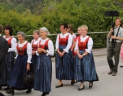 Herz-Jesu-Prozession 2013 – Pfarrfest in der Barwieser Agrarmaschinenhalle