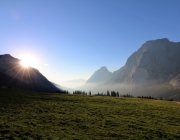 Ein Tag beim Hüttenteam auf der Hochfeldern Alm