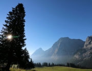Ein Tag beim Hüttenteam auf der Hochfeldern Alm