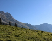 Ein Tag beim Hüttenteam auf der Hochfeldern Alm