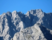 Ein Tag beim Hüttenteam auf der Hochfeldern Alm