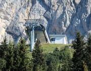 Ein Tag beim Hüttenteam auf der Hochfeldern Alm