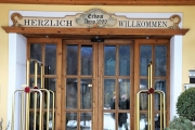 Firstfeier in Mieming - Schwarz-Stammhaus-Umbau und Restaurant-Erweiterung