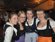 Jungbauernball 2013 mit Traktor-Versteigerung – Der „Lindner BF 14“ bleibt in Mieming