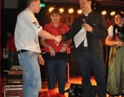 Jungbauernball 2013 mit Traktor-Versteigerung – Der „Lindner BF 14“ bleibt in Mieming