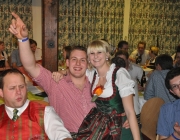 Jungbauernball 2013 mit Traktor-Versteigerung – Der „Lindner BF 14“ bleibt in Mieming