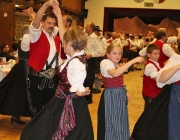 Kathreintanz 2013 – 300 Trachtler tanzten bis in den Morgen
