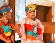 Kindergarten Barwies spielt das Musical „Der Regenbogenfisch“