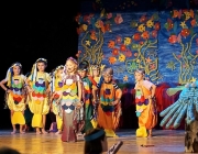 Kindergarten Barwies spielt das Musical „Der Regenbogenfisch“