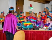 Kindergarten Barwies spielt das Musical „Der Regenbogenfisch“