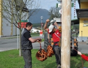 Maifest 2013 - Anschlag auf den Mieminger Maibaum