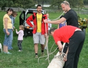Maibaumaufstellen 2010 in Obermieming