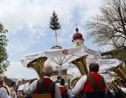 Maifest 2013 – „Maibaum-Anschlag konnte das Fest nicht verhindern“