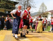 Maifest 2013 – „Maibaum-Anschlag konnte das Fest nicht verhindern“