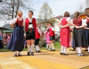 Maifest 2013 – „Maibaum-Anschlag konnte das Fest nicht verhindern“