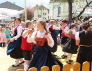 Maifest 2013 – „Maibaum-Anschlag konnte das Fest nicht verhindern“
