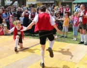 Maifest 2013 – „Maibaum-Anschlag konnte das Fest nicht verhindern“