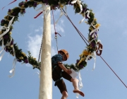 Maifest 2013 – „Maibaum-Anschlag konnte das Fest nicht verhindern“
