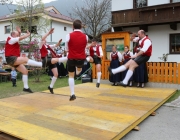 Maifest 2013 – „Maibaum-Anschlag konnte das Fest nicht verhindern“