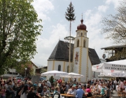 Maifest 2013 – „Maibaum-Anschlag konnte das Fest nicht verhindern“