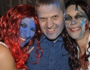 Maskenball der Mieminger Bäuerinnen 2013 – „…Schlumpfblau“