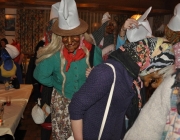Maskenball der Mieminger Bäuerinnen 2013 – „…Schlumpfblau“