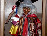 Maskenball der Mieminger Bäuerinnen