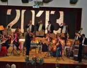Neujahrskonzert 2013 – „…Mieming schwebte im Dreivierteltakt“