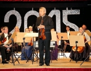 Neujahrskonzert 2015 - Mit Lui Chan, seinem Orchester Festival Sinfonietta Linz und der Sopranistin Eva-Maria Schmid
