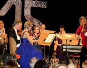 Neujahrskonzert 2015 - Mit Lui Chan, seinem Orchester Festival Sinfonietta Linz und der Sopranistin Eva-Maria Schmid