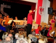 Neujahrskonzert 2015 - Mit Lui Chan, seinem Orchester Festival Sinfonietta Linz und der Sopranistin Eva-Maria Schmid