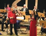 Neujahrskonzert 2015 - Mit Lui Chan, seinem Orchester Festival Sinfonietta Linz und der Sopranistin Eva-Maria Schmid