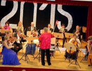 Neujahrskonzert 2015 - Mit Lui Chan, seinem Orchester Festival Sinfonietta Linz und der Sopranistin Eva-Maria Schmid