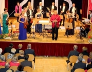 Neujahrskonzert 2015 - Mit Lui Chan, seinem Orchester Festival Sinfonietta Linz und der Sopranistin Eva-Maria Schmid