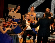 Neujahrskonzert 2016 mit Lui Chan und dem Kammerorchester "Festival Sinfonietta Linz"