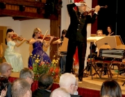 Neujahrskonzert 2016 mit Lui Chan und dem Kammerorchester "Festival Sinfonietta Linz"